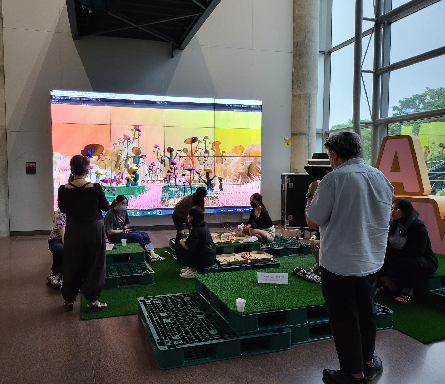 Documentation photo of an interactive scenario.